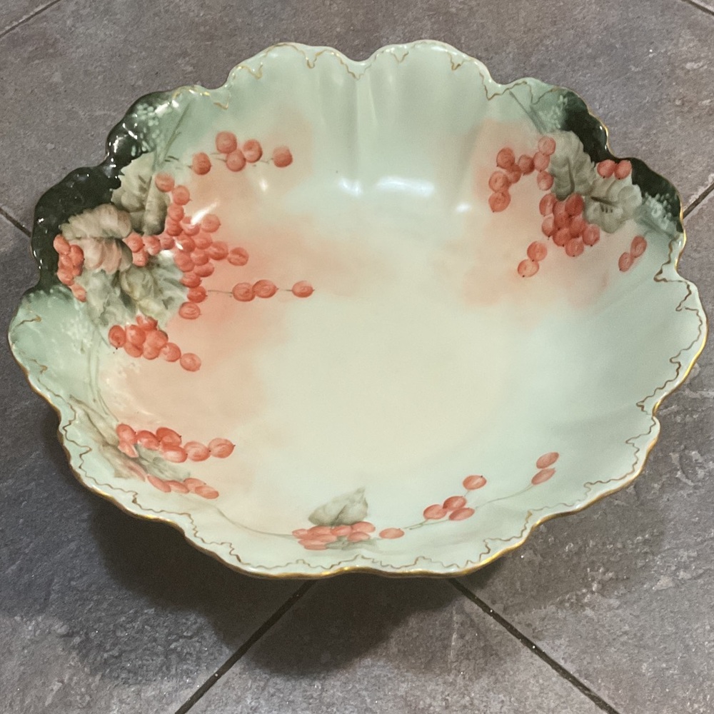 Floral Scalloped Ceramic Bowl